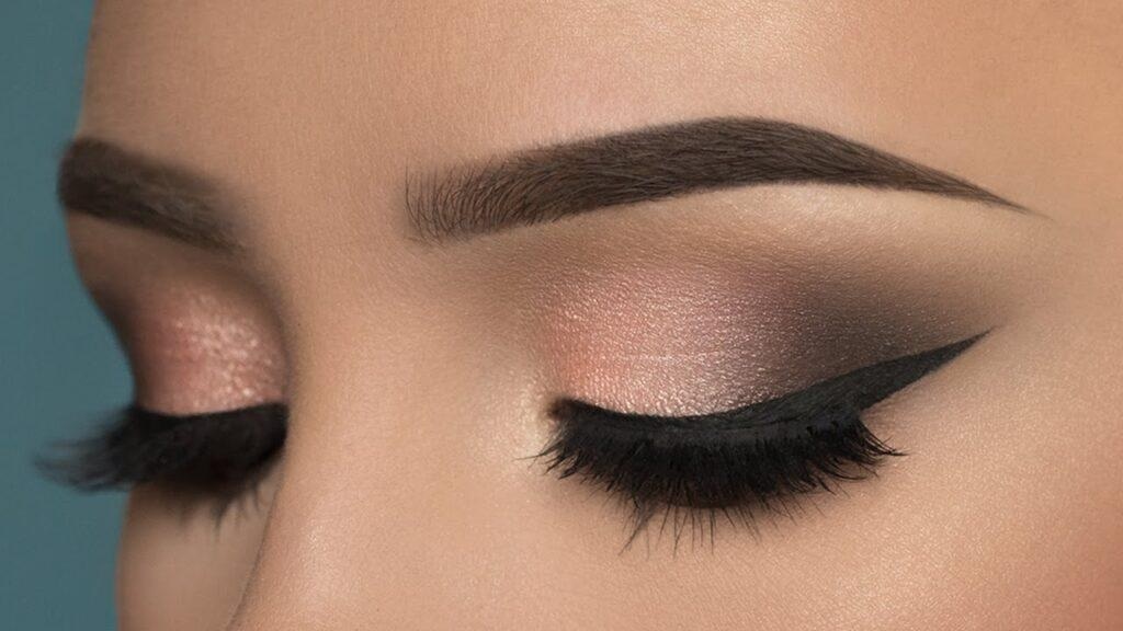 Get the Perfect Makeup Look for Any Event Using These Tips